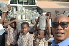 896ac269-72d2-4180-8974-4658eebc9777-Pequena