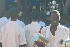 908c7386-0fe9-4cf5-989e-5731220ac5a4-Pequena