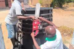 dee79b09-9384-419b-8301-cbd82dda8098