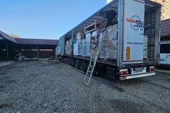 f7a380df-417a-4c84-97a3-44a9c0b2667e