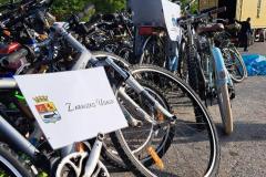 b2b9ff56-7265-4d25-a513-106832a3bf61