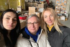 934e70e0-57a8-4512-b3fb-32e307ad7d10