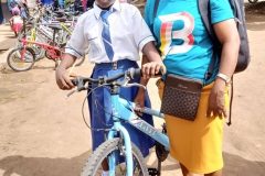 43ef083a-8eee-40f4-bad7-bc79fe1f76c8-Pequena