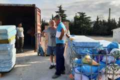 9d08f235-d01f-40e7-8498-c880a87e8e04