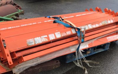 Donación de estanterías