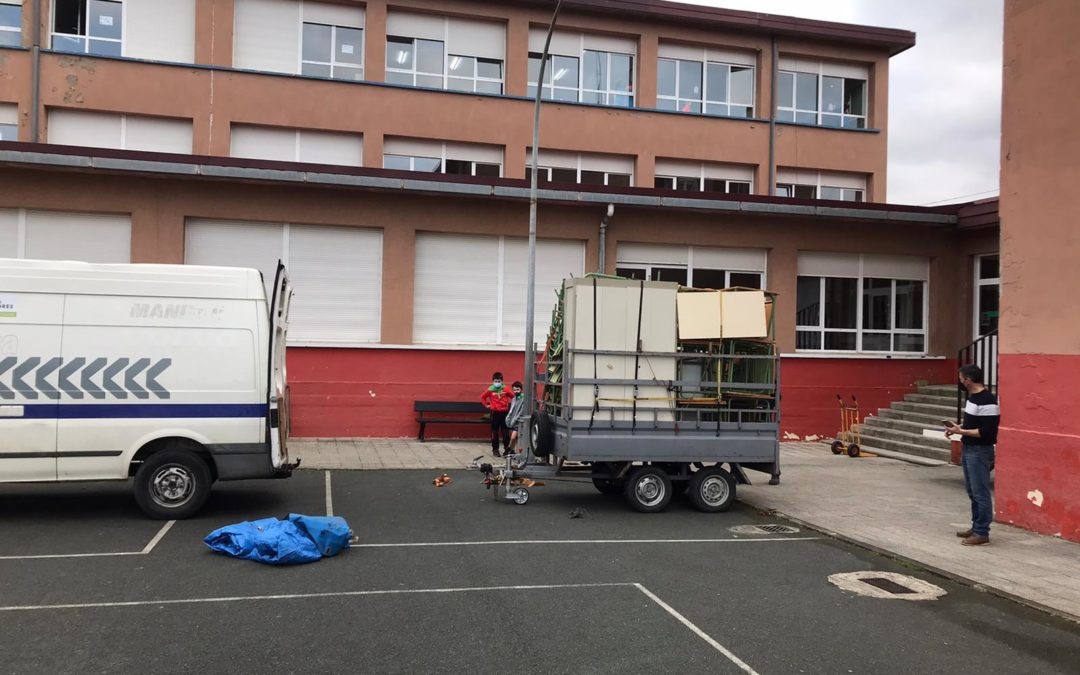 Donación Escuelas de Elizondo