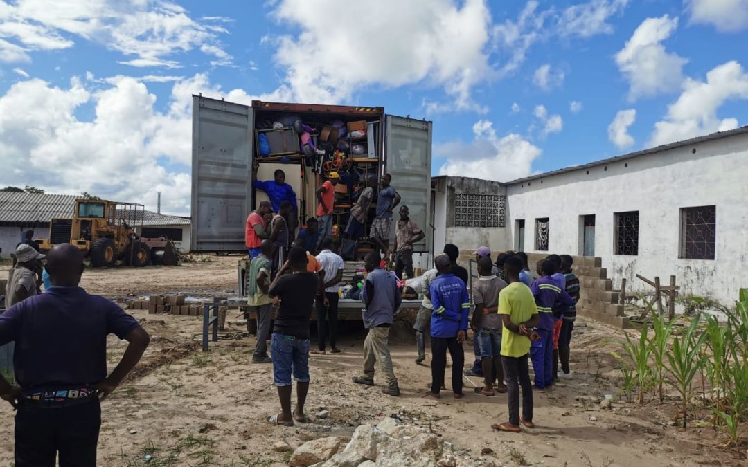 LLEGA CONTENEDOR A MOZAMBIQUE