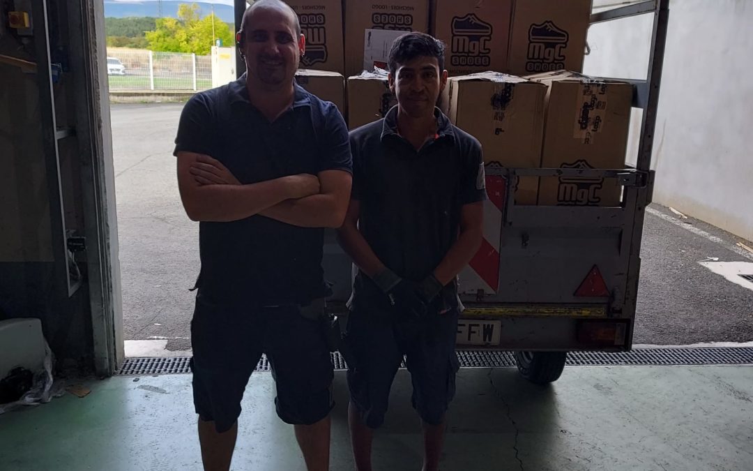 DONACIÓN DE MEGACALZADO  (14-9-2022)