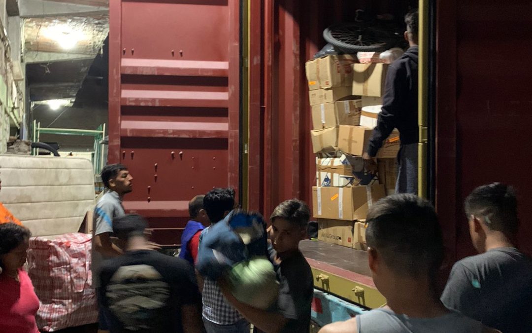 LLEGADA DE CONTENEDOR A PIURA, PERÚ (ONG UPASUNQU) (12-12-2022)