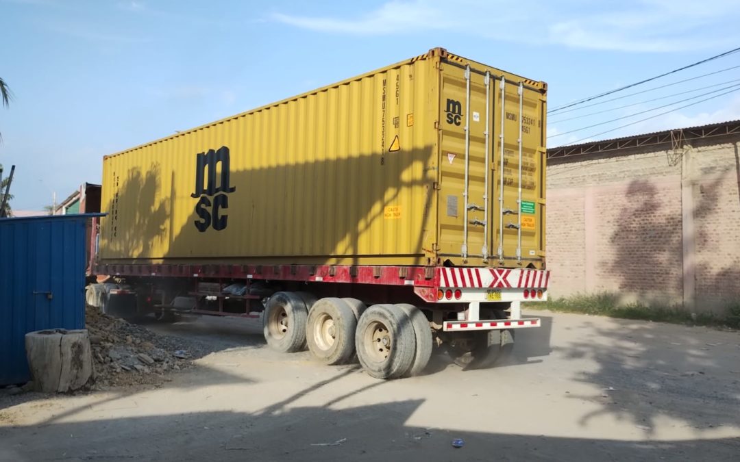 LLEGADA DE CONTENEDOR A PIURA, PERÚ (ONG UPASUNQU) (19-03-2024)