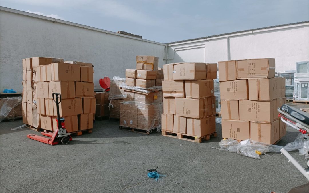 DONACIÓN DE MATERIAL CAIXABANK-PROGRAMA «REUTILÍZAME»  (20-04-2024)