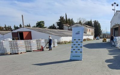 DONACIÓN DE CONSERVAS del GRUPO IAN (LA CARRETILLA) (14-03-2024)