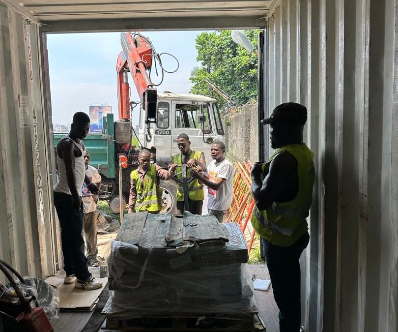 LLEGADA DE CONTENEDOR A LA R.D. CONGO (27-04-2024)