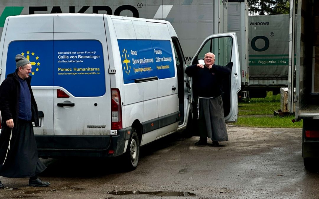 LLEGADA DE CAMIÓN TRÁILER A UCRANIA (DONETSK) (26-04-2024)