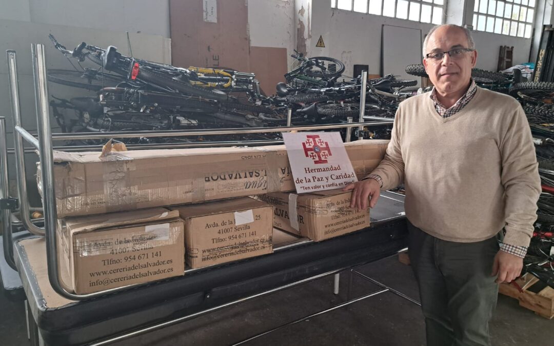 DONACIÓN DE LA Hermandad de la Paz y Caridad ( Dolorosa de Pamplona) (14-10-2024)