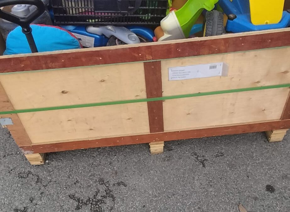 DONACIÓN DE Floreaga Salestar Ikastetxea de Azkoitia (04-11-2024)