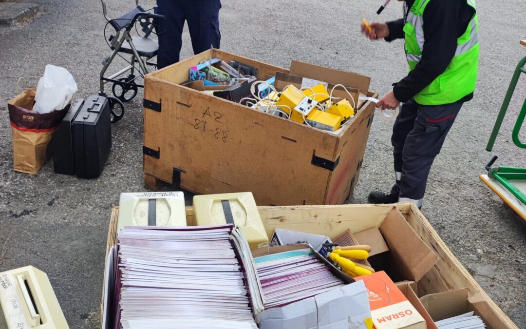 DONACIÓN DEL I.E.S. DUNBOA DE IRÚN (02-04-2025)