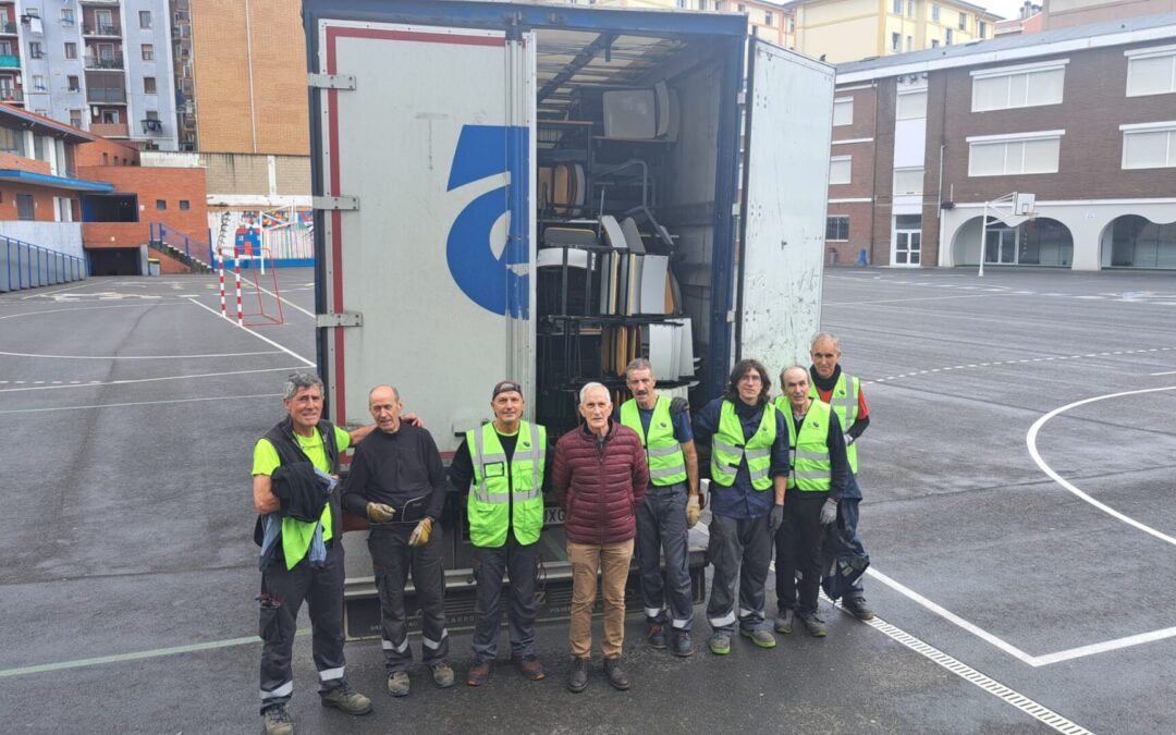 DONACIÓN DEL COLEGIO SALESIANO SAN PAULINO DE NOLA DE BARACALDO (14-04-25)