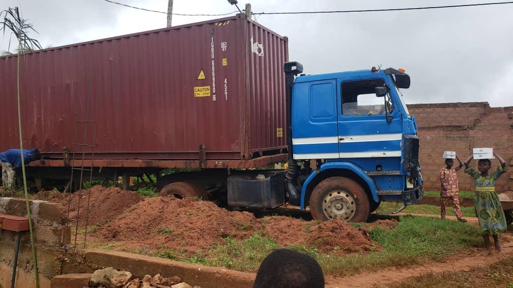 LLEGADA DE CONTENEDOR A BENÍN (30-05-2025)