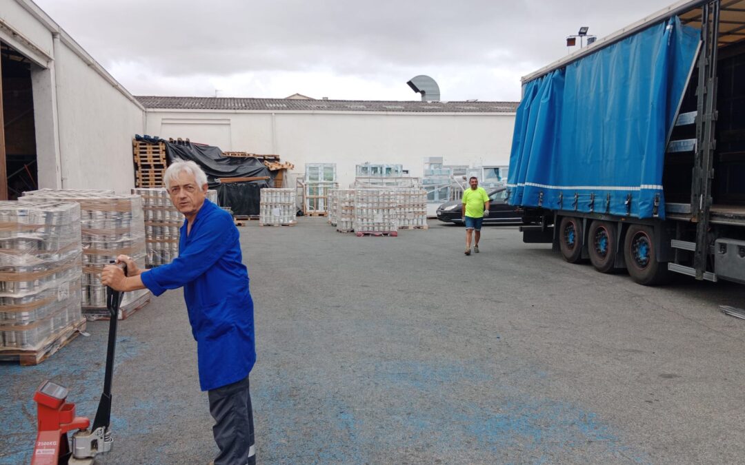 DONACIÓN DE CONSERVAS de CARRETILLA. GRUPO ALIMENTARIO IAN (23-07-2025)