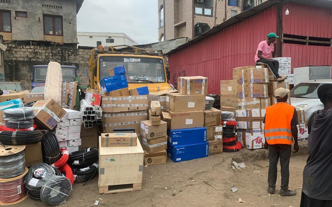 LLEGADA DE UN CONTENEDOR A LA REPÚBLICA DEMOCRÁTICA DEL CONGO (06-10-2025)