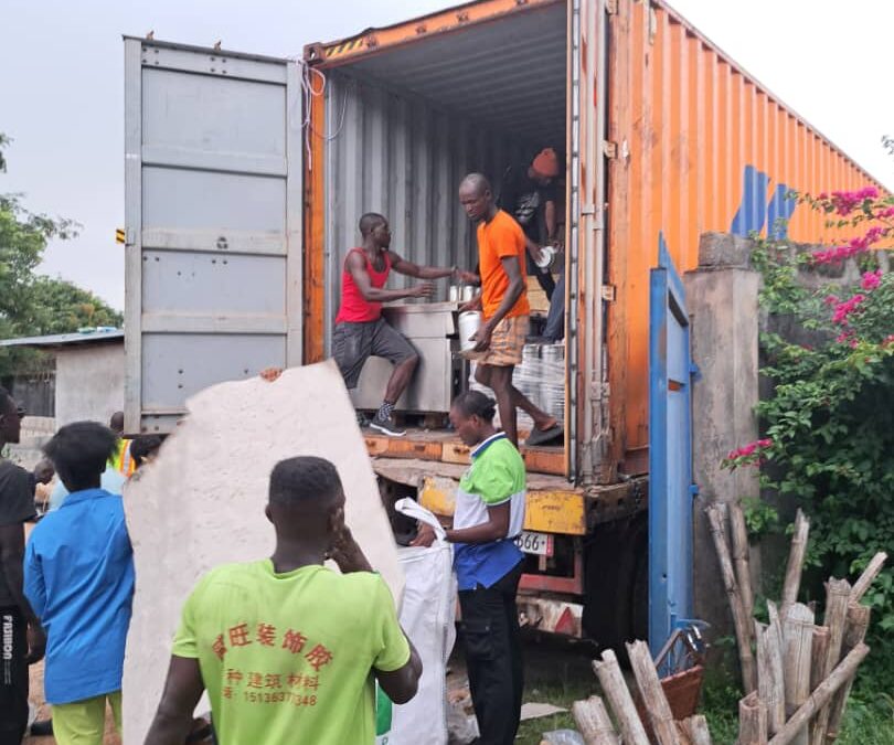 LLEGADA DE CONTENEDOR A SIERRA LEONA (08-10-2025)