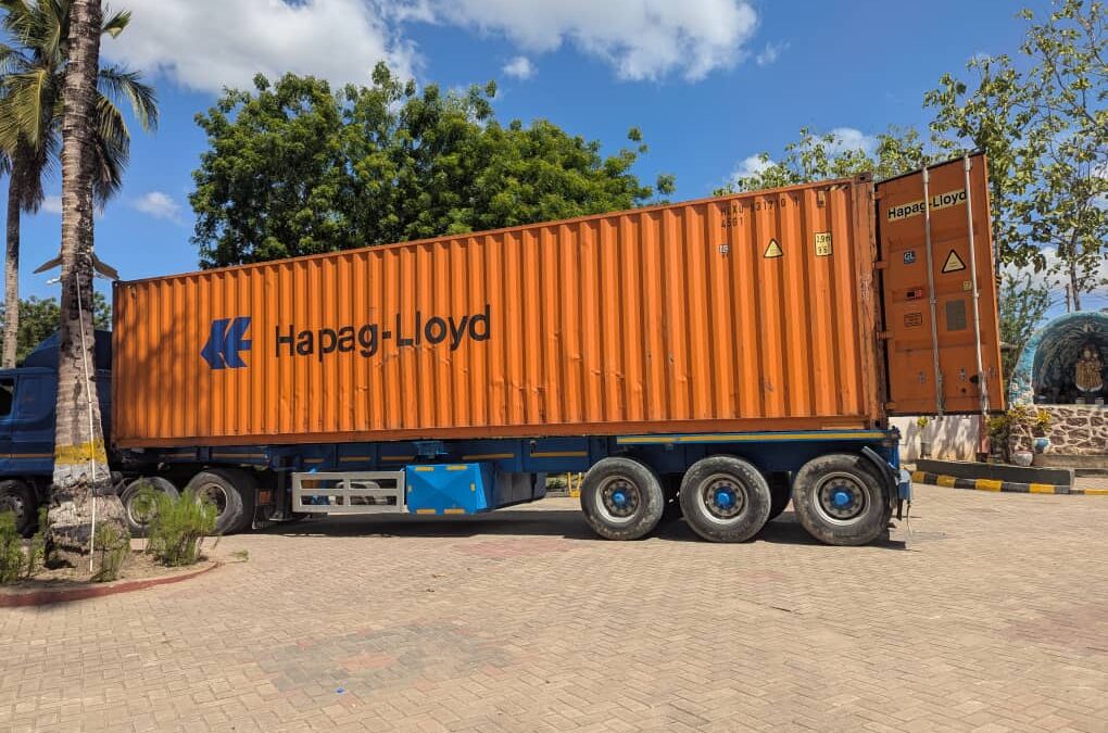 LLEGADA de CONTENEDOR A TANZANIA (08-12-2025)